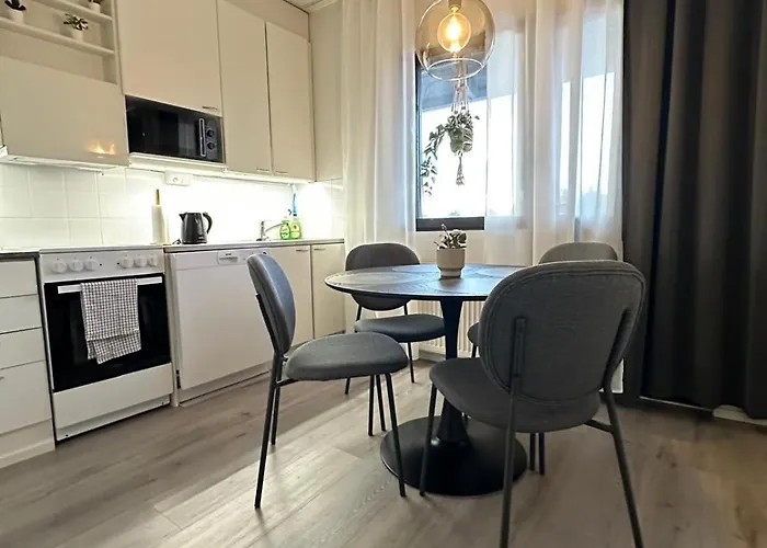 Viihtyisae Kaksio Ilmaisella Parkkipaikalla